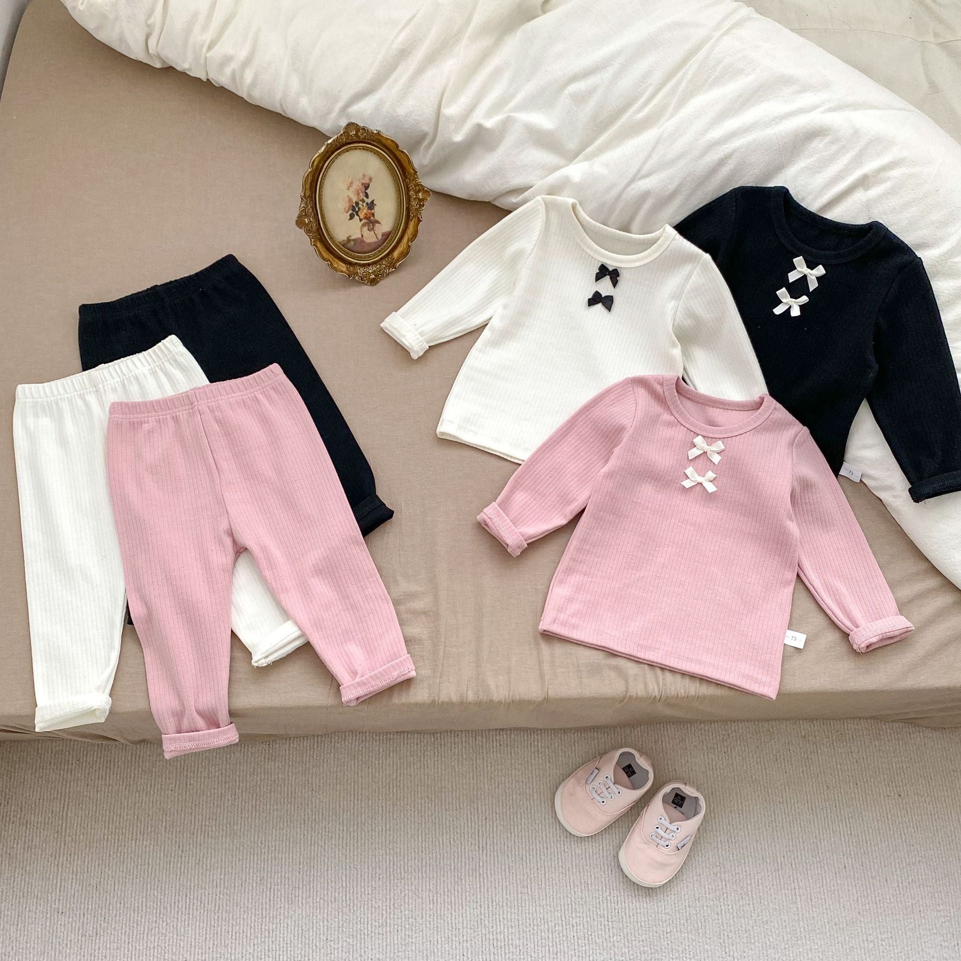 Arrival Autumn Baby Girls Long Sleeves Simple Knitted Top and Solid