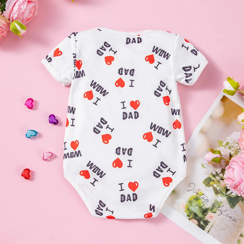Baby “I Love Mom & Dad” Cotton Onesie – Soft Short Sleeve Bodysuit for Infant Photos & Everyday Wear
