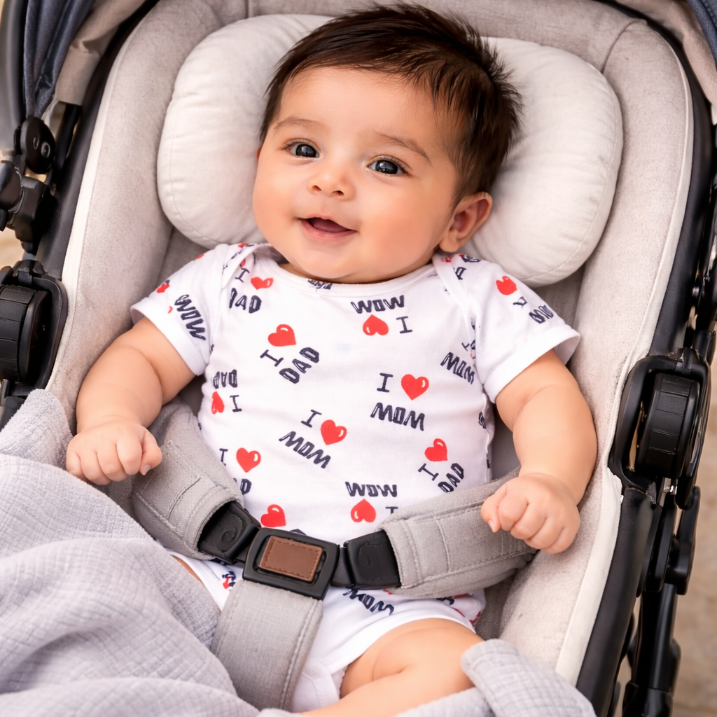 Baby “I Love Mom & Dad” Cotton Onesie – Soft Short Sleeve Bodysuit for Infant Photos & Everyday Wear